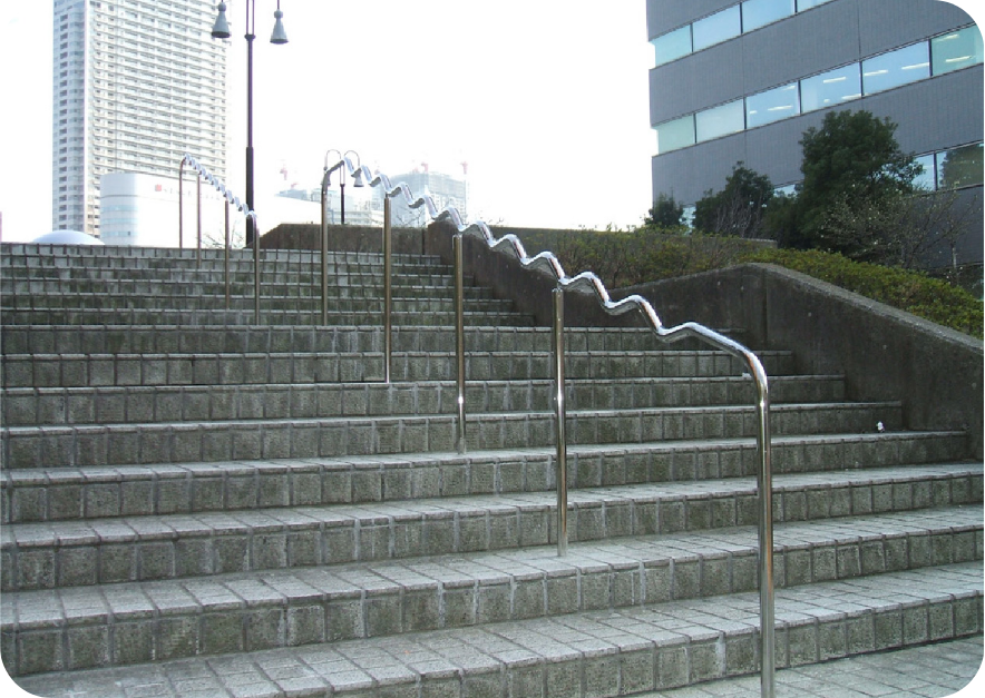 波形手すり　キッククネット